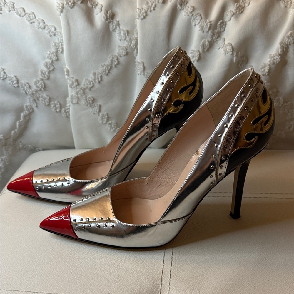 RARE Kate Spade Flame Embossed Stilettos - Picture 8 of 8